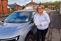 Congratulations to Senior Staff Nurse Emma, Who is rushed off her feet in AnE but managed to find time to pass her driving test with me and only 2 Faults.