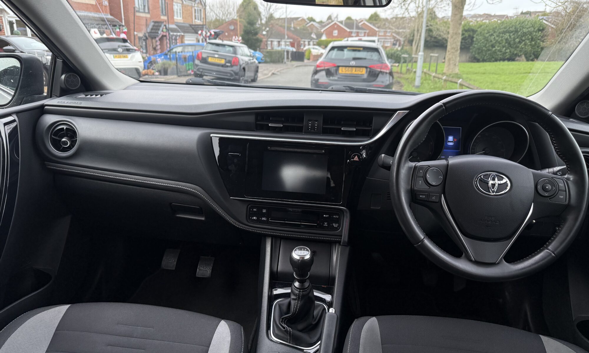 Manual Driving Lessons